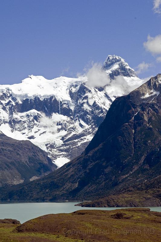 20071213 131510 D2X 2800x4200.jpg - Torres del Paine National Park